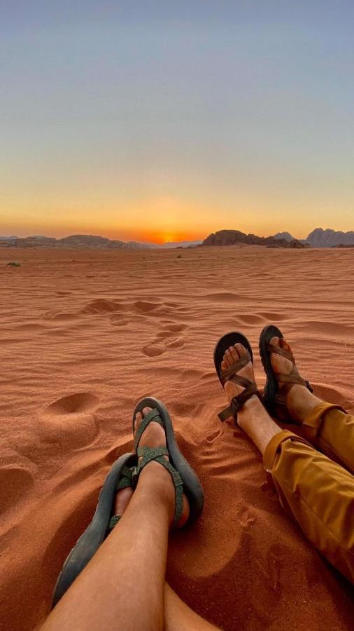 Hidden Wadi Rum Camp Exteriör bild