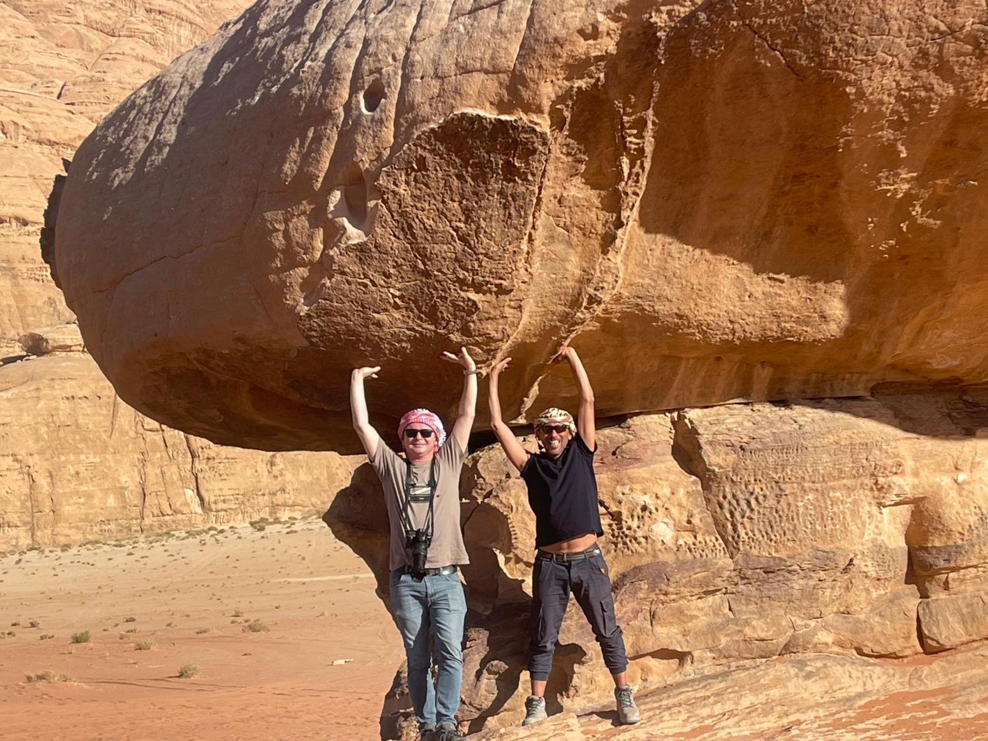 Hidden Wadi Rum Camp Exteriör bild